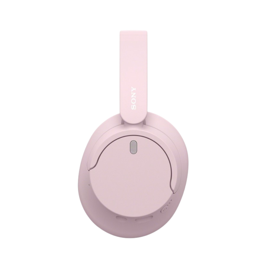 Los auriculares Sony WH-CH720N permiten vivir una experiencia de escucha envolvente y natural gracias al procesador integrado V1 y a Digital Sound Enhancement Engine (DSEE), que crean un sonido de alta calidad tal y como lo concibió el artista. Reproducen el sonido con la mínima distorsión, de modo que tanto las bajas como las altas frecuencias están bien equilibradas, con voces nítidas y naturales. El resultado es un sonido fiel a la grabación original.