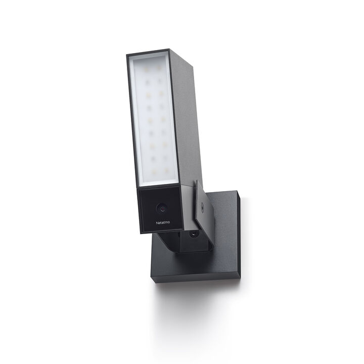 C&aacute;mara de Vigilancia Exterior Inteligente Netatmo con Sirena de 105 dB, Wi-Fi, iluminaci&oacute;n integrada, detecci&oacute;n de movimiento, visi&oacute;n nocturna, sin suscripci&oacute;n, color negro, modelo NOC-SW

Gracias a las notificaciones inteligentes, la C&aacute;mara Exterior con Sirena te avisa en tiempo real si detecta una persona o un veh&iacute;culo en tu propiedad. Es capaz de distinguir entre una persona, un animal, un veh&iacute;culo o un movimiento inofensivo. Puedes elegir las zonas que deseas vigilar y los tipos de intrusi&oacute;n para los que quieres recibir notificaciones. &iexcl;Nunca m&aacute;s recibir&aacute;s alertas innecesarias y podr&aacute;s actuar de inmediato activando la sirena de la c&aacute;mara de forma remota para ahuyentar a los intrusos al instante!