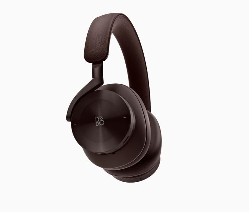 Auriculares over-ear premium Beoplay H95 con sonido de alta precisi&oacute;n y cancelaci&oacute;n de ruido activa adaptable. Dise&ntilde;ados por Bang & Olufsen, combinan artesan&iacute;a de lujo, unidades de titanio y un aislamiento excepcional para disfrutar de la m&uacute;sica sin distracciones, est&eacute;s donde est&eacute;s.