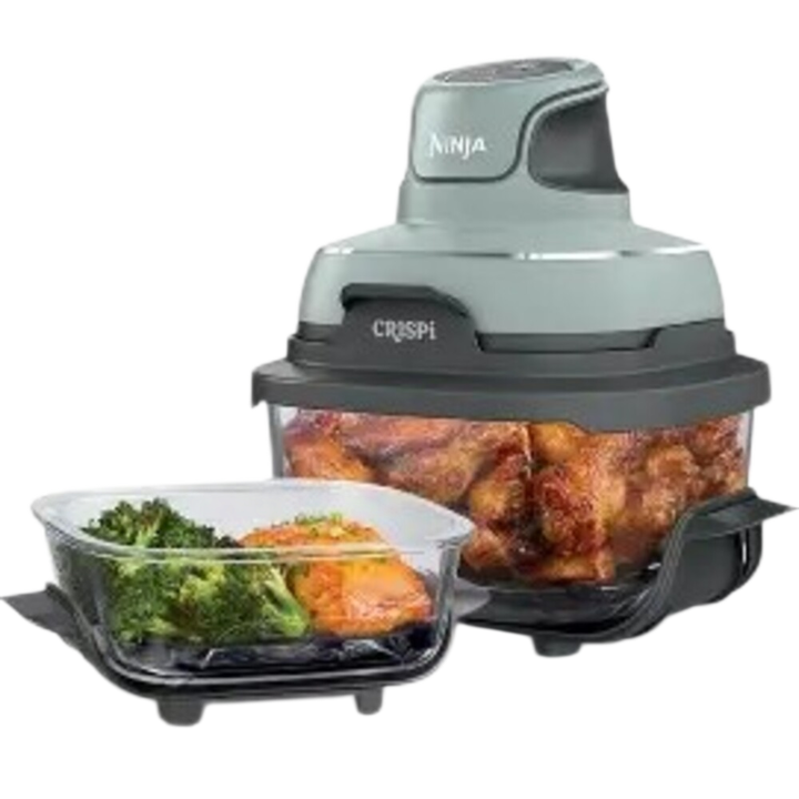 Te presentamos Ninja CRISPi, la freidora de aire port&aacute;til de cristal 4 en 1: el poder de una freidora de aire de tama&ntilde;o est&aacute;ndar en la palma de tu mano. Solo tienes que ajustar el ligero PowerPod de 1700 vatios a uno de los recipientes de cristal para preparar desde raciones individuales a comidas para toda la familia, con 4 funciones de cocci&oacute;n en un solo dispositivo. Adem&aacute;s, consume hasta un 50 % menos de electricidad que un horno de convecci&oacute;n