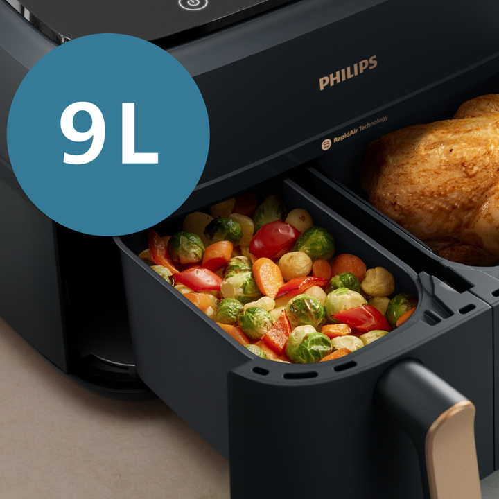 Diseñada para ofrecerte la dieta equilibrada que necesitas. Platos crujientes, tiernos y cocinados de manera uniforme.
 La Airfryer con doble cesta serie 3000 de Philips programa la comida para preparar dos platos al mismo tiempo y mantenerlos calientes. Disfruta de una cocina sabrosa y saludable con un cajón grande para platos familiares y otro pequeño para guarniciones o comidas para una persona.