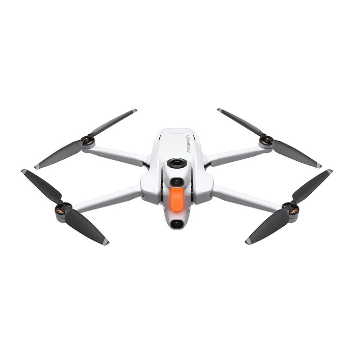 El dron 8K 360&deg; ultraligero (249g) que desaparece de tus tomas. Controla la c&aacute;mara con el movimiento de tu mano y graba contenido inmersivo y cinematogr&aacute;fico con hasta 30 minutos de autonom&iacute;a por bater&iacute;a.