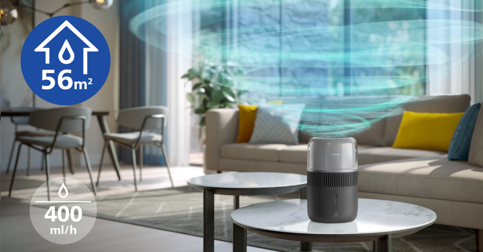 Respira la diferencia con el humidificador Philips Serie 5000, dise&ntilde;ado para aportar confort y bienestar en tu hogar. Con una capacidad de humidificaci&oacute;n de 400 ml/h, es eficaz en estancias de hasta 56 m&sup2;, ofreciendo hasta 37 horas de funcionamiento continuo.

Su avanzada tecnolog&iacute;a NanoCloud humidifica el aire de forma higi&eacute;nica, reduciendo hasta en un 99 % la propagaci&oacute;n de bacterias, sin dejar polvo blanco ni manchas de humedad en muebles o suelos. Ideal para dormitorios, incluso para beb&eacute;s y ni&ntilde;os.

Incluye funciones pr&aacute;cticas como el modo QuickDry para un secado r&aacute;pido del filtro, aromaterapia con aceites esenciales, e iluminaci&oacute;n ambiental personalizable para crear el ambiente perfecto.

El modo de sue&ntilde;o silencioso [m&aacute;x. 12 dB(A)] y la luz nocturna garantizan un descanso reparador, mientras que el control inteligente mediante la aplicaci&oacute;n Air+ te permite gestionar el dispositivo con facilidad.

Con un dep&oacute;sito de llenado superior y lateral, bajo consumo energ&eacute;tico y dise&ntilde;o pensado para el d&iacute;a a d&iacute;a, este humidificador es la soluci&oacute;n ideal para mantener un aire sano y equilibrado en tu hogar.