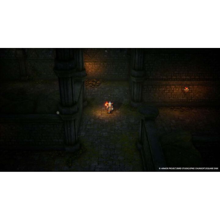 DRAGON QUEST I & II HD 2D REMAKE PS5 JUEGO F&Iacute;SICO PARA PLAYSTATION 5 VERSI&Oacute;N ESPA&Ntilde;OLA GARANT&Iacute;A EUROPEA EU WARRANTY


DRAGON QUEST I & II HD-2D Remake es una impresionante nueva versi&oacute;n de las dos primeras aventuras de la trilog&iacute;a de Erdrick reunidas en un &uacute;nico lote. Con impresionantes gr&aacute;ficos HD-2D, funciones mejoradas y contenidos adicionales, todo anima a embarcarse en estas &eacute;picas aventuras de fantas&iacute;a y salvar al mundo de la oscuridad.

DRAGON QUEST I & II HD 2D REMAKE


&bull; Una versi&oacute;n totalmente modernizada de los originales: Estamos ante las mejores versiones hasta la fecha de estos juegos, con impresionantes gr&aacute;ficos HD-2D que fusionan el pixel art con los gr&aacute;ficos en 3D, una interfaz actualizada y otras mejoras generales de sistema.

&bull; Combates al estilo tradicional de DRAGON QUEST: Una versi&oacute;n perfeccionada del cl&aacute;sico sistema de combate por turnos, con animaciones in&eacute;ditas y otras mejoras como velocidad de batalla ajustable, combates autom&aacute;ticos, etc.

&bull; Dos aventuras legendarias en un &uacute;nico lote: Descubre los &eacute;picos or&iacute;genes de la serie DRAGON QUEST con DRAGON QUEST I y DRAGON QUEST II. Dos juegos remozados de forma magistral y reunidos en un lote definitivo.

&bull; Aprecia una banda sonora atemporal: Unas composiciones musicales fascinantes y variadas que rebosan autenticidad y captan la esencia atemporal y la magia del universo de DRAGON QUEST.

DRAGON QUEST I: Sinopsis

Gracias a las heroicas gestas del legendario Erdrick, el Se&ntilde;or del Inframundo cay&oacute; derrotado y la paz volvi&oacute; a reinar en la tierra de Alefgrado. Aun as&iacute;, la ausencia de conflictos fue breve y no tard&oacute; en surgir una nueva amenaza: la del diab&oacute;lico Draconarius y, con &eacute;l, hordas de monstruos que plagan el mundo entero. &iexcl;Ahora, la misi&oacute;n de acabar con el mal y socorrer a la humanidad recae sobre ti, el descendiente de Erdrick!
DRAGON QUEST II: Sinopsis

Han pasado numerosos lustros desde que el h&eacute;roe salv&oacute; Alefgrado, una haza&ntilde;a que le granje&oacute; el mismo t&iacute;tulo de su antepasado. En el presente, existen tres grandes reinos fundados por este &ldquo;segundo Erdrick&rdquo; y sus v&aacute;stagos. Sin embargo, la oscuridad tambi&eacute;n sigue vigente, y una s&uacute;bita invasi&oacute;n de criaturas malignas vuelve a sumir al mundo en la penumbra. Los &uacute;nicos capaces de plantar cara a las fuerzas del mal y sus p&eacute;rfidas ambiciones son un grupo de j&oacute;venes pr&iacute;ncipes y princesas pertenecientes al linaje de Erdrick. &iexcl;La nueva generaci&oacute;n de h&eacute;roes deber&aacute; luchar para estar a la altura de su legado!