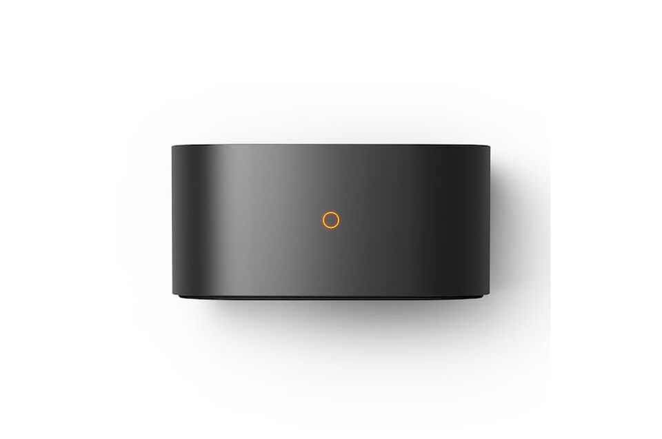 Subwoofer inal&aacute;mbrico LG Sound Suite W7 con woofer Peerless de 8&rdquo;, graves profundos hasta 25.9 Hz y dise&ntilde;o flexible vertical u horizontal. Compatible con el ecosistema Sound Suite y preparado para Dolby Atmos FlexConnect.