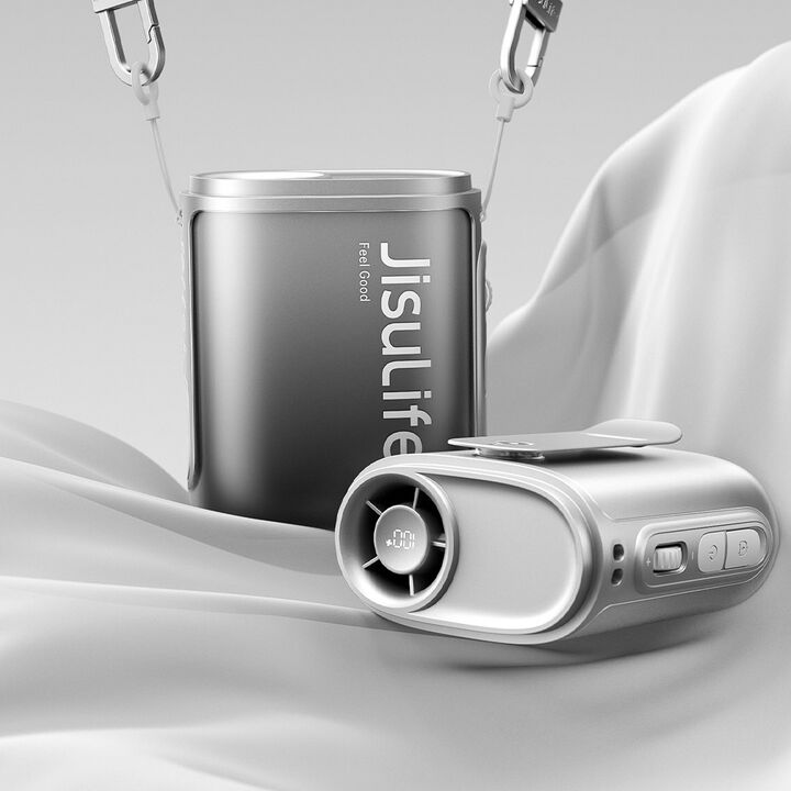 Transforma tu forma de mantenerte fresco con el Ventilador de Cuello JISULIFE Life5 (4500mAh). Este innovador dispositivo sin aspas te ofrece una soluci&oacute;n de enfriamiento personalizada, elegante y totalmente manos libres para cualquier situaci&oacute;n. Ya sea que est&eacute;s en la oficina, en el gimnasio o explorando al aire libre, el Life5 es tu aliado perfecto contra el calor.Transforma tu forma de mantenerte fresco con el Ventilador de Cuello JISULIFE Life5 (4500mAh). Este innovador dispositivo sin aspas te ofrece una soluci&oacute;n de enfriamiento personalizada, elegante y totalmente manos libres para cualquier situaci&oacute;n. Ya sea que est&eacute;s en la oficina, en el gimnasio o explorando al aire libre, el Life5 es tu aliado perfecto contra el calor.