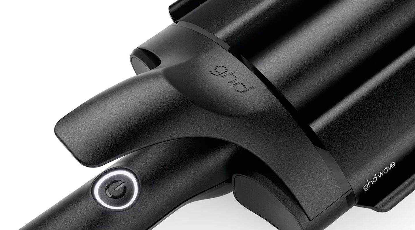 Rizador de pelo con tenacilla triple