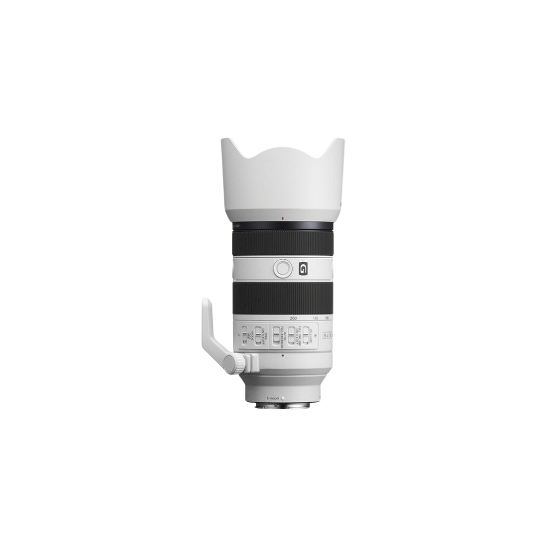 <p>Con nueve años de fabricación, Sony ha reestructurado su clásico teleobjetivo zoom con el FE 70-200mm f/4 Macro G OSS II, introduciendo mejoras de rendimiento en enfoque automático, estabilización, ampliación y nitidez, al tiempo que reduce tanto su longitud como su tamaño. Siendo un incondicional portátil y cotidiano para eventos, deportes y retratos, esta última iteración amplía sus capacidades en aplicaciones de video y macro.</p> <p>Con nueve años de fabricación, Sony ha reestructurado su clásico teleobjetivo zoom con el FE 70-200mm f/4 Macro G OSS II, introduciendo mejoras de rendimiento en enfoque automático, estabilización, ampliación y nitidez, al tiempo que reduce tanto su longitud como su tamaño. Siendo un incondicional portátil y cotidiano para eventos, deportes y retratos, esta última iteración amplía sus capacidades en aplicaciones de video y macro.</p>