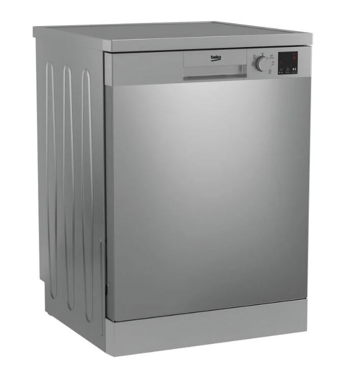 Lavavajillas de libre instalaci&oacute;n Beko con capacidad para 13 servicios, acabado en acero inoxidable antihuellas y 5 programas de lavado, funci&oacute;n de media carga, inicio diferido y sistema de seguridad WaterSafe&trade;.