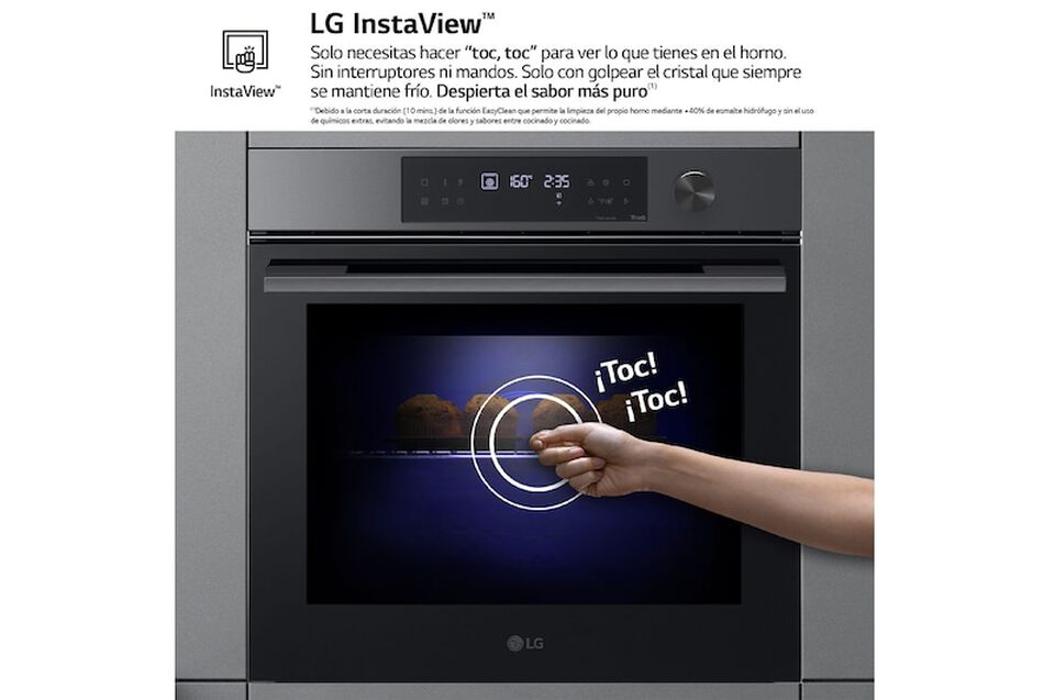 Horno multifunci&oacute;n pirol&iacute;tico de 76 litros con InstaView, EasyClean, Air Fry, Air Sous-Vide y dise&ntilde;o en acero negro mate. Clase A+ y cocci&oacute;n uniforme ProBake.