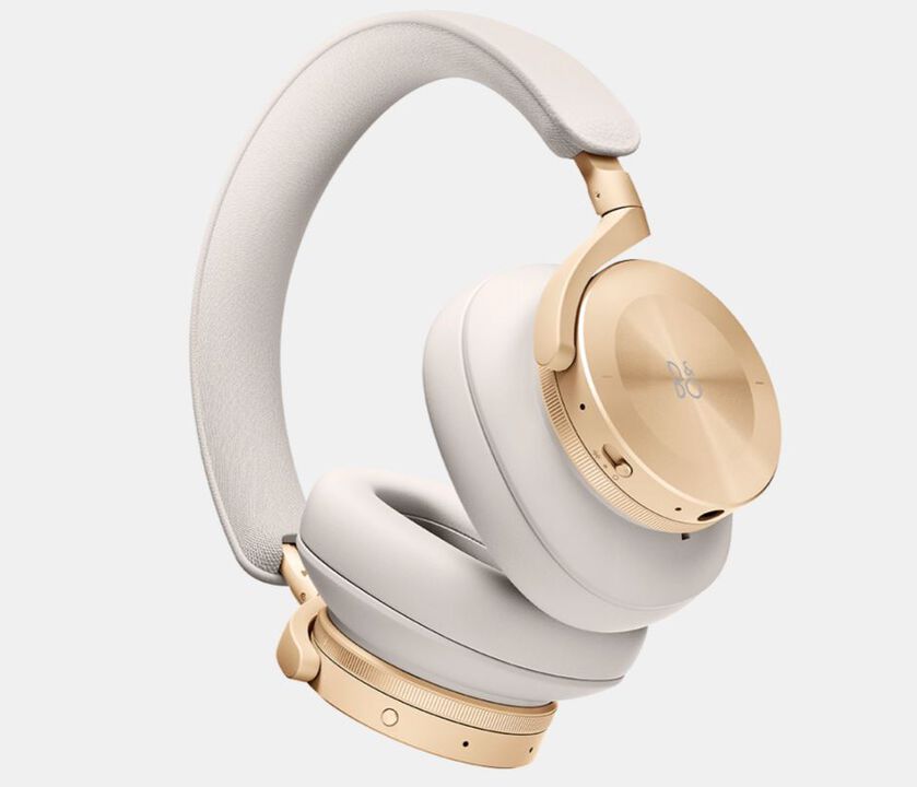 Auriculares premium over-ear Beoplay H95 Gold Tone con sonido de alta precisi&oacute;n, drivers de titanio de 40 mm y cancelaci&oacute;n activa de ruido adaptable con 5 niveles. Un dise&ntilde;o de lujo de Bang & Olufsen que combina artesan&iacute;a, comodidad y una experiencia de escucha excepcional en cualquier entorno.