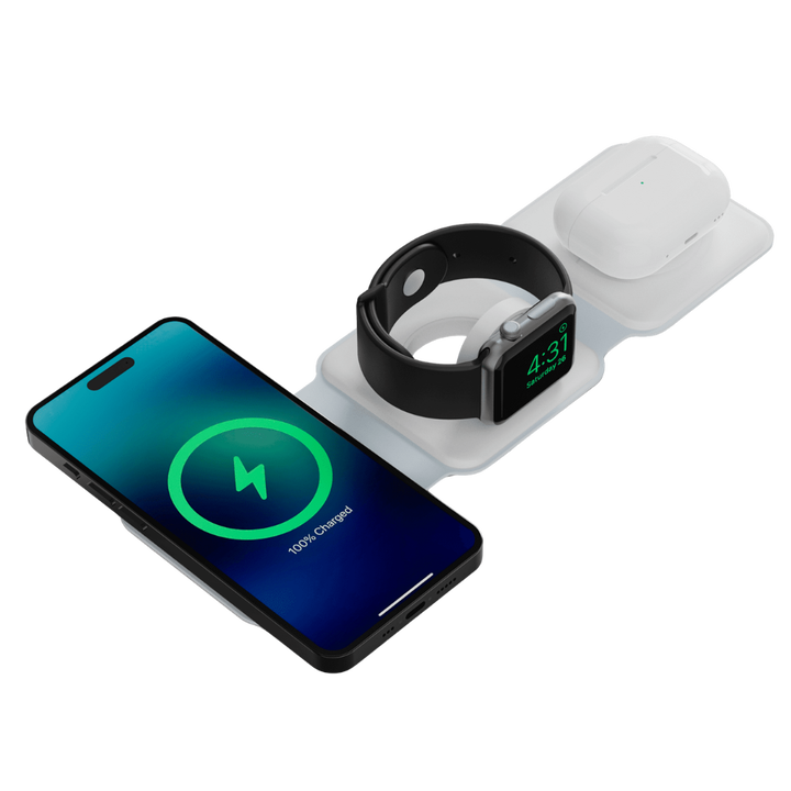 <p>El pack KSIX para iPhone Air re&uacute;ne tres accesorios esenciales para proteger y cargar tu smartphone en cualquier momento del d&iacute;a. Incluye una funda transparente Flex MagCharge compatible con carga magn&eacute;tica, un cargador GaN de 45W con carga r&aacute;pida y un cargador inal&aacute;mbrico 3en1 plegable compatible con MagSafe&reg; para iPhone&reg;, Apple&reg; Watch y AirPods. Una soluci&oacute;n pr&aacute;ctica pensada para mantener todo tu ecosistema cargado y protegido tanto en casa como en la oficina o durante tus viajes.</p>