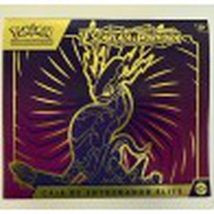 POKEMON CAJA DE ENTRENADOR ELITE SV1 ESCARLATA Y PURPURA MIRAIDON P&Uacute;RPURA JCC POKEMON ESPA&Ntilde;OL JUEGO DE CARTAS COLECCIONABLES
&iexcl;Emb&aacute;rcate en un viaje por la regi&oacute;n de Paldea con la expansi&oacute;n Escarlata y P&uacute;rpura del Juego de Cartas Coleccionables Pok&eacute;mon! Esta Caja de Entrenador &Eacute;lite har&aacute; que comiences tu colecci&oacute;n de Escarlata y P&uacute;rpura a lo grande con montones de cartas y &uacute;tiles accesorios. Hay dos versiones para elegir: una con Koraidon y una con Miraidon.
Dentro de la caja encontrar&aacute;s nueve paquetes de mejora de la expansi&oacute;n junto con una preciosa carta hologr&aacute;fica de promoci&oacute;n con ilustraci&oacute;n expandida de Koraidon o Miraidon. Para proteger tus cartas, tambi&eacute;n obtendr&aacute;s 65 fundas para cartas con el Pok&eacute;mon legendario que hayas escogido. La selecci&oacute;n de cartas de Energ&iacute;a, dados y marcadores de condici&oacute;n te permiten llegar al combate con estilo, adem&aacute;s de poder guardar todo en la robusta caja de coleccionista. Dale un toque del poder de Paldea a tu baraja con la Caja de Entrenador &Eacute;lite de Escarlata y P&uacute;rpura de JCC Pok&eacute;mon.
La Caja de Entrenador &Eacute;lite de Escarlata y P&uacute;rpura de JCC Pok&eacute;mon contiene:
9 paquetes de mejora de Escarlata y P&uacute;rpura de JCC Pok&eacute;mon
1 carta hologr&aacute;fica de promoci&oacute;n de ilustraci&oacute;n expandida de Koraidon o Miraidon
65 fundas para cartas de Koraidon o Miraidon
45 cartas de Energ&iacute;a de JCC Pok&eacute;mon
1 gu&iacute;a para jugadores de la expansi&oacute;n Escarlata y P&uacute;rpura
6 dados a modo de contadores de da&ntilde;o
1 dado para lanzamiento de moneda v&aacute;lido para competiciones legales
2 marcadores de condici&oacute;n de pl&aacute;stico
1 caja de coleccionista con 4 divisores para guardarlo todo de forma organizada.
1 carta con c&oacute;digo para el Juego de Cartas Coleccionables Pok&eacute;mon Live
***IMPORTANTE: los sobres de cartas POKEMON no tienen derecho a devoluci&oacute;n.
En los casos de desistimiento, producto defectuoso o devoluci&oacute;n autorizada por parte del vendedor; todo el producto (tanto los sobres y/o caja contenedora) deben devolverse en las mismas condiciones que se enviaron; es decir, con todos los precintos, envoltorios y plasticos intactos y sin abrir.