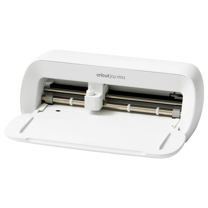 M&aacute;quina de corte inteligente compacta, ideal para personalizar pegatinas, tarjetas, etiquetas, camisetas y otros proyectos creativos. Es compatible con m&aacute;s de 50 materiales, incluye funci&oacute;n Imprimir y Cortar y viene con herramientas y materiales esenciales para empezar a crear desde el primer momento