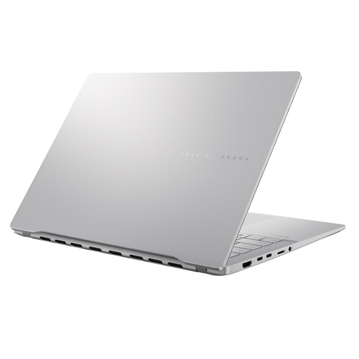 <p>ASUS Vivobook S14 OLED OLED M5406WA-QD088W Copilot+ PC - Ordenador Port&aacute;til 14" WUXGA (AMD Ryzen AI 9 HX 370, 32GB RAM, 1TB SSD, AMD Radeon 890M, Windows 11 Home) Plata Fr&iacute;a - Teclado QWERTY. El ASUS Vivobook S 14 OLED redefine tu experiencia con un port&aacute;til integrando a la perfecci&oacute;n tecnolog&iacute;a avanzada con un dise&ntilde;o minimalista. Su procesador AMD Ryzen&trade; 7 8845HS proporciona hasta 50 W de TDP2 para garantizar el m&aacute;ximo rendimiento, e incluye adem&aacute;s un acelerador por IA AMD Ryzen&trade; y una tecla de activaci&oacute;n de Copilot en 1 segundo7, que optimiza de forma inteligente las cargas de trabajo. Adem&aacute;s, es incre&iacute;blemente fino, desde solo 1,39 cm, y pesa 1,3 kg1. Tiene 14 horas de autonom&iacute;a de la bater&iacute;a19 y una impresionante pantalla ASUS Lumina OLED de hasta 3K. Este port&aacute;til est&aacute; dise&ntilde;ado para satisfacer tus necesidades diarias. Adem&aacute;s, incorpora un teclado ergon&oacute;mico con retroiluminaci&oacute;n RGB, un panel t&aacute;ctil extragrande y una c&aacute;mara ASUS AiSense. Es tu compa&ntilde;ero ideal para la vida actual.</p>