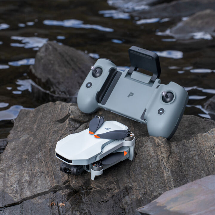 Drone plegable con c&aacute;mara 8K para fotos y video 4K HDR, sensor Sony de 1/2", transmisi&oacute;n de 10 km, seguimiento por IA y disparo vertical optimizado para redes sociales