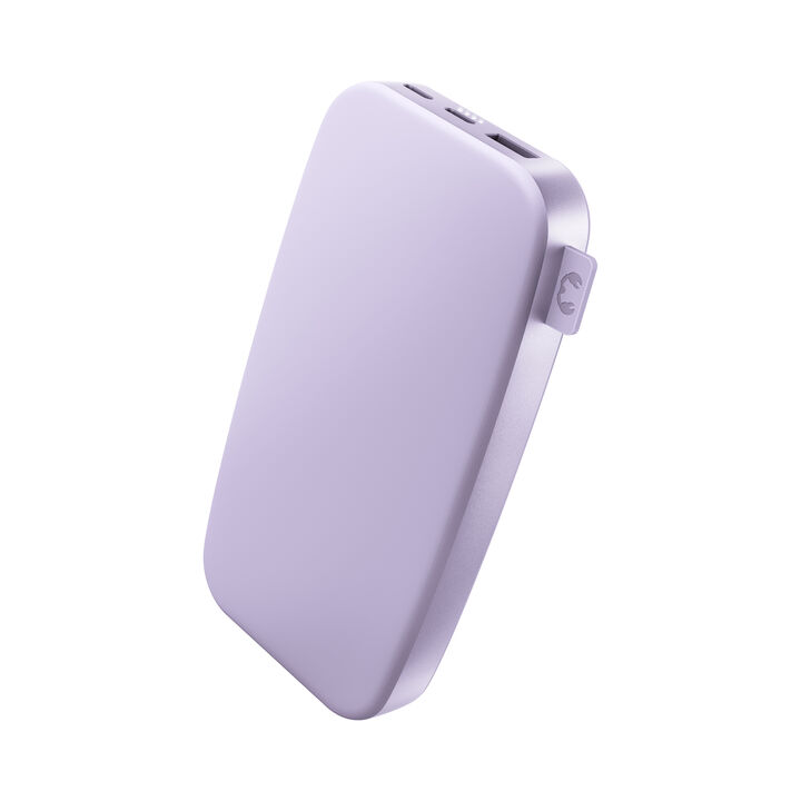 "Powerbank 18000 mAh
Bater&iacute;a recargable de bolsillo
Nuestros ltimos Powerbanks tienen un dise&ntilde;o suave y, gracias a la funci&oacute;n de carga r&aacute;pida, son m&aacute;s r&aacute;pidos que nunca. Con 20W Power Delivery sus dispositivos estar&aacute;n listos para funcionar antes de que se de cuenta. El Powerbank 18000 mAh puede cargar su tel&eacute;fono hasta 6 veces y su tablet hasta 3 veces.
 Carga ultrarr&aacute;pida con suministro de energ&iacute;a de 20 W
 Carga hasta el 50% en 30 min
 6 caracter&iacute;sticas de seguridad
 Aprobado para avi&oacute;n"