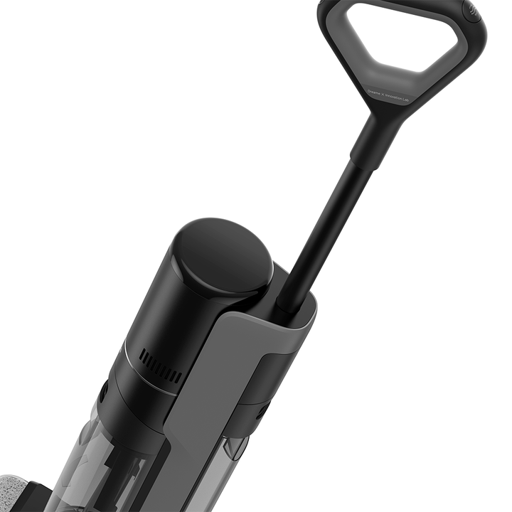 H12 PRO se especializa en el manejo de areas de dificil acceso: limpieza cerca de zocalos y en las esquina mas profundas. Simplemente ponga H12 en la base y presione un bot&oacute;n para limpiar el cepillo que gira hacia delante y hacia atr&aacute;s. Ayuda a prevenir el moho y el olor desagradable.