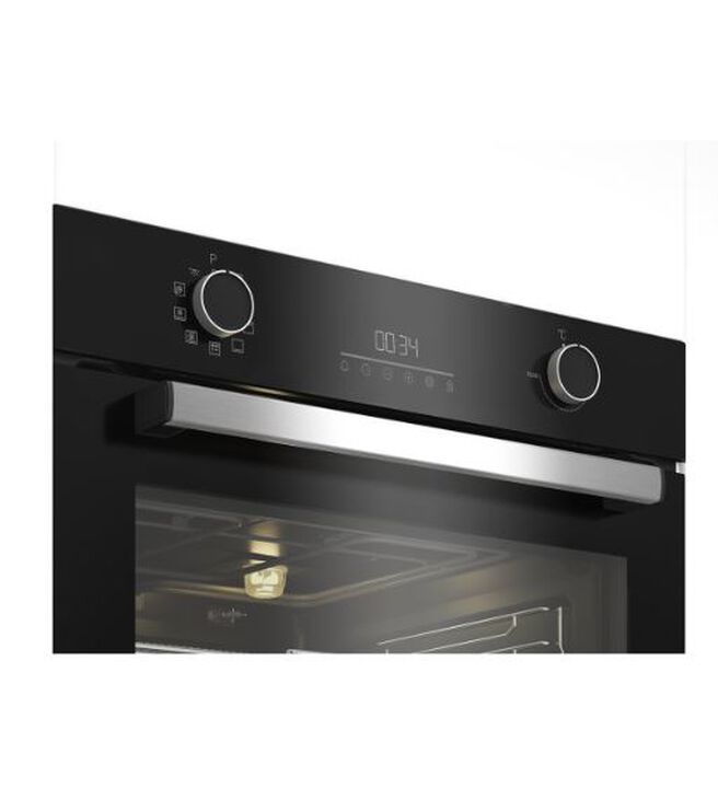 Horno multifunci&oacute;n integrable Beko con 72 litros de capacidad, acabado en cristal negro/acero inoxidable, sistema de limpieza pirol&iacute;tica, tecnolog&iacute;a AeroPerfect&trade; para una distribuci&oacute;n homog&eacute;nea del calor, funci&oacute;n SteamShine&reg;, control t&aacute;ctil LED y accesorios especiales como AirFry y gu&iacute;a telesc&oacute;pica.