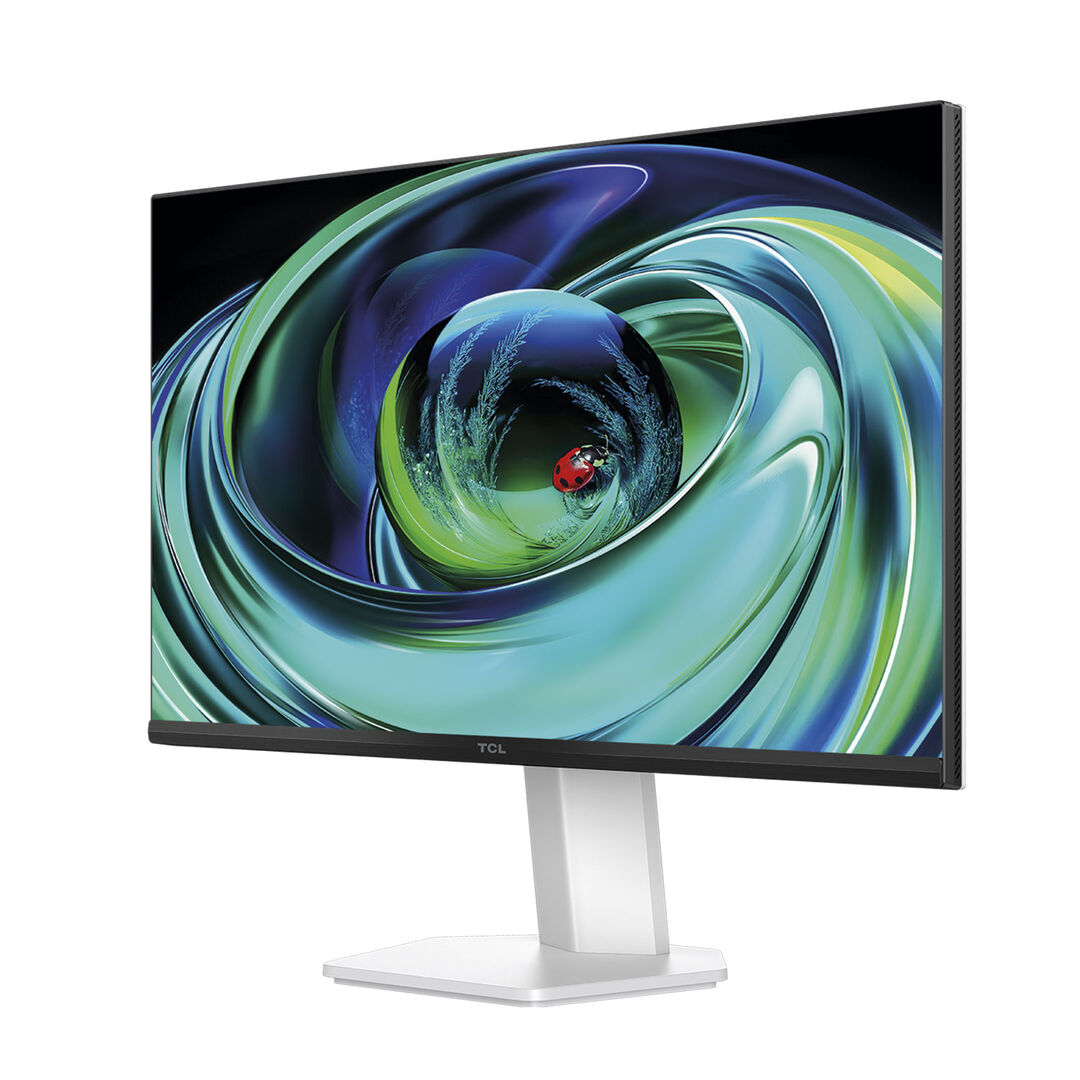 Descubre una experiencia visual impresionante con el monitor TCL 25G54. Diseñado para gamers y profesionales que buscan imagen nítida, colores precisos y alto rendimiento, este monitor de 24,5"" combina tecnología Mini LED y un panel IPS para ofrecer colores vibrantes y ángulos de visión amplios.

Principales ventajas:
Pantalla Full HD (1920×1080) con 144 Hz de frecuencia de actualización y 5 ms GTG, ideal para juegos y tareas que requieren rapidez y fluidez.
Tecnología HDR DisplayHDR400 con 84 zonas de atenuación local para negros más profundos y contrastes impresionantes.
Cobertura de color profesional: 99 % sRGB y 93 % DCI-P3, con Delta E＜2, asegurando colores precisos y naturales.
Protección ocular TÜV: sin parpadeos y baja luz azul para largas sesiones sin fatiga visual.
Diseño elegante y funcional: pantalla plana, soporte ajustable con inclinación de -5° a +15° y compatibilidad VESA 75×75 para montaje en pared.
Conectividad práctica: HDMI 1.4, VGA y conector para auriculares, listo para tu setup.

Especificaciones rápidas:
Tamaño de pantalla: 24,5""
Panel: IPS, Mini LED
Resolución: 1920×1080 FHD
Brillo máximo: 450 nits
Contraste nativo: 1300:1
Tiempo de respuesta: 5 ms GTG
Audio: sin altavoces
Peso con soporte: 3 kg

TCL 25G54, el monitor que eleva tu experiencia visual con velocidad, nitidez y color profesional, perfecto para gaming, entretenimiento y productividad.