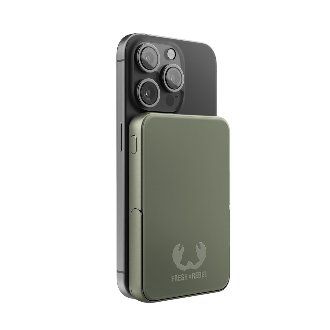 Carga tu iPhone de forma inal&aacute;mbrica y sin esfuerzo con la Powerbank Magn&eacute;tica. Su dise&ntilde;o ultrafino se adhiere magn&eacute;ticamente a tu iPhone (compatible con MagSafe), ofreciendo una carga segura y un soporte integrado para una visualizaci&oacute;n c&oacute;moda. &iexcl;Perfecta para llevar a cualquier lugar e incluso apta para volar!