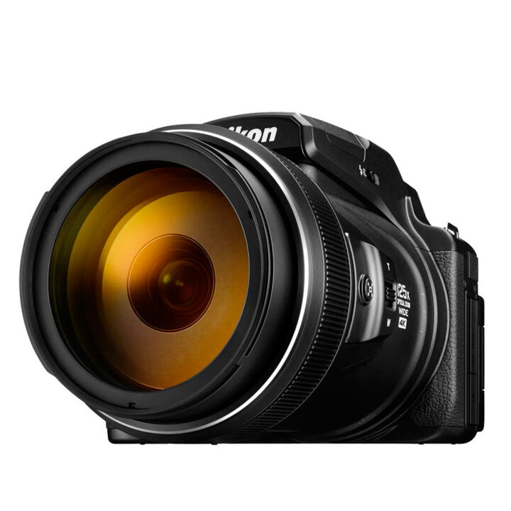 Vaya m&aacute;s all&aacute; con la Nikon P1100