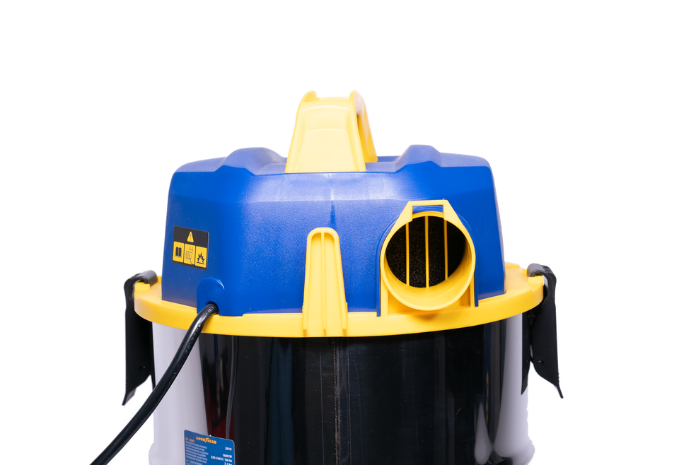 Aspirador Polvo Liquido 30L GY - GY16VC