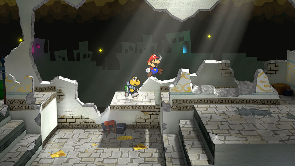 PAPER MARIO LA PUERTA MILENARIA SWITCH JUEGO FÍSICO PARA NINTENDO SWITCH VERSIÓN ESPAÑOLA GARANTÍA EUROPEA NINTENDO NINTENDO SWITCH
Únete a Mario y sus amigos en un viaje para descubrir el legendario tesoro que se oculta tras la Gran Puerta. ¡El clásico de Nintendo GameCube regresa con gráficos mejorados en Paper Mario: La puerta milenaria para Nintendo Switch!
Comienza la búsqueda de los cristales estelares
Mario viaja a Villa Viciosa, la famosa ciudad, para ayudar a la princesa Peach a buscar un tesoro. Pero, al llegar, ¡descubre que Peach ha desaparecido! Tras enterarse de la leyenda de los cristales estelares, Mario parte en búsqueda de este mítico tesoro con la esperanza de encontrar también a la princesa.
Por supuesto, Mario no es el único que espera encontrar los cristales estelares, ¡y Bowser tampoco estará solo causándole problemas esta vez! ¿Podrán nuestros héroes descubrir estos objetos ancestrales, abrir la Gran Puerta y, quizás, salvar el mundo?
Un sorprendente mundo de papel
Para encontrar los cristales estelares, deberás viajar más allá de los límites de Villa Viciosa y descubrir mundo. Te esperarán todo tipo de hallazgos: un dragón oculto en un tenebroso castillo, una aldea maldita envuelta en perpetuas tinieblas, una peligrosa investigación a bordo de un tren en marcha ¡y mucho más!
¡Las habilidades de papel de Mario te ayudarán a la hora de abrirte camino y explorar! Intenta convertirte en un avión de papel para sobrevolar abismos o en una finísima hoja para deslizarte a través de espacios estrechos. ¡Y hay muchas más habilidades por descubrir!
Multitud de compañeros
A lo largo del camino, te encontrarás con un peculiar elenco de personajes que estarán encantados de unirse a ti. Tus aliados no solo te ayudarán a encontrar los cristales estelares, ¡sino que además añadirán su estilo personal a la aventura!
Cada compañero tiene sus habilidades propias y únicas: por ejemplo, Goomarina puede revelar información sobre enemigos o lugares; Koops es capaz de coger objetos de difícil alcance; Claudia puede apartar de un soplo obstáculos para descubrir caminos secretos; etc. También podrás utilizar estas habilidades durante el combate y obtener así ventaja sobre tus enemigos.
El escenario de la batalla
¿Te has encontrado con enemigos en el camino? ¡Enfréntate a ellos en combates por turnos delante de un público enfebrecido! Usa todo tipo de tácticas para acabar con tus contrincantes, incluyendo los ataques conseguidos al usar medallas especiales y las habilidades especiales con las que podrás canalizar el poder de los cristales estelares.
Lanza tus ataques pulsando el botón en el momento exacto para aumentar tu poder o pulsa el botón cuando te ataquen para reducir el daño que recibes. ¡Cuanto mejor lo hagas, más te animará el público!