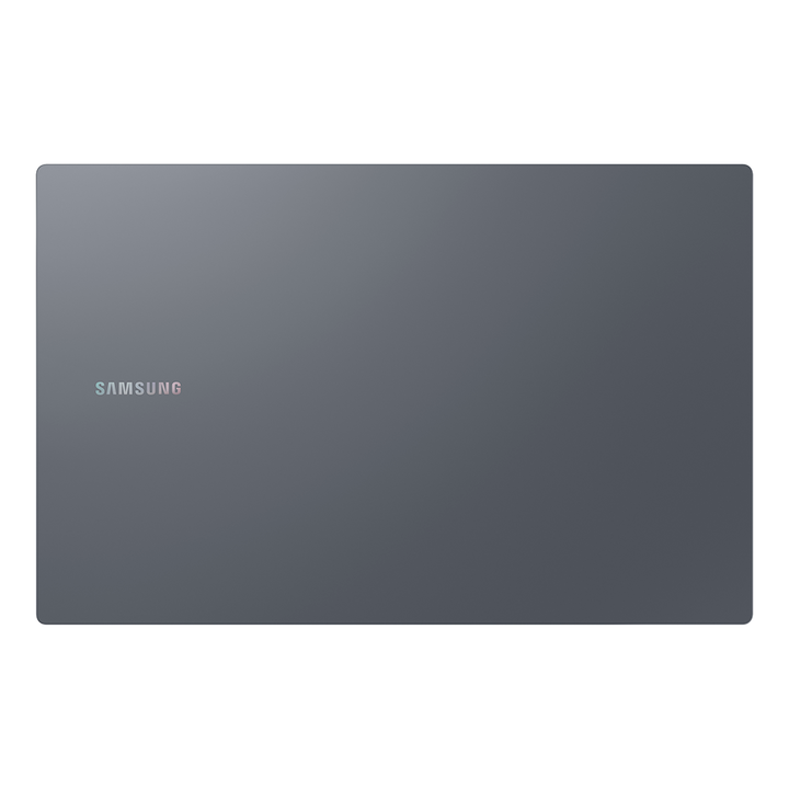 Samsung Galaxy Book4 NP754XGJ-KG2ES ordenador portatil Intel® Core™ i5 i5-1335U Portátil 39,6 cm (15.6") Full HD 16 GB LPDDR4x-SDRAM 512 GB SSD Wi-Fi 6 (802.11ax) Windows 11 Pro Gris:  Más puertos. Funcionalidad completa sin dongles. Pequeño pero poderoso: así es Galaxy Book4. Con una gran variedad de puertos de serie, podrás conectarlo todo: incorpora HDMI para dispositivos externos, dos puertos USB-A y dos USB-C, ranura microSD e, incluso, un puerto RJ45 para conexiones LAN de alta velocidad. Mejora tus videollamadas con la claridad de imagen que te da tu smartphone Samsung Galaxy al usarlo como cámara externa. Conectarlo a tu Galaxy Book4 es muy fácil y puedes cambiar de la cámara frontal a la trasera para encontrar el ángulo perfecto, aumentar la calidad de imagen de tus llamadas e incluso acceder a efectos de vídeo avanzados con tus apps de vídeo. Lleva el trabajo al día con comandos por chat rápidos gracias a la ayuda de la AI personalizada de Copilot. Obtén acceso directo al contenido de tu móvil desde tu portátil con File Explorer. Solo tienes que configurar la conexión inalámbrica entre ambos dispositivos para poder buscar los archivos y fotos que necesites y abrirlos fácilmente desde tu PC. Photo Remaster: tu aliado en edición de fotos por AI. La herramienta potenciada por Inteligencia Artificial Photo Remaster te permite dar vida a tus fotos antiguas e imágenes de baja calidad mediante el uso de un algoritmo inteligente. Con Buds Auto Switch el ritmo no para. El sonido te sigue allá donde vayas a través de todos tus dispositivos conectados a Galaxy Buds. Si recibes una llamada mientras usas tu Galaxy Book4, tus Buds se conectarán automáticamente a tu móvil sin que puedas percibirlo y, al acabar, podrás volver a disfrutar su inconfundible sonido en el portátil. Mejora tu productividad en todos tus dispositivos Samsung Galaxy con Multi Control. Utiliza el teclado de Galaxy Book4 con un ratón para navegar fácilmente por tu smartphone o Galaxy Tab. Arrastra y suelta archivos o copia y pega texto e imágenes entre dispositivos: compartir información nunca fue tan rápido, fácil e intuitivo. Quick Share te permite transferir archivos pesados, presentaciones y piezas finales entre tus dispositivos Samsung Galaxy rápidamente a través del emparejamiento inalámbrico. La app Phone Link te permite acceder a notificaciones, llamadas, mensajes, páginas visitadas recientemente e incluso a tu punto móvil de acceso a internet desde tu Galaxy Book4.