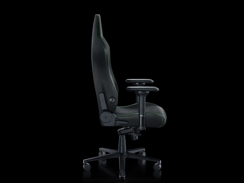 Cuando lanzamos la primera Razer Iskur, nuestra silla gaming estrella revolucionó el soporte para gamers gracias a su ergonomía superior. Tras colaborar con los mejores jugadores de esports del mundo y con expertos en ergonomía, la mejor silla gaming vuelve para establecer un nuevo estándar en toda la industria.