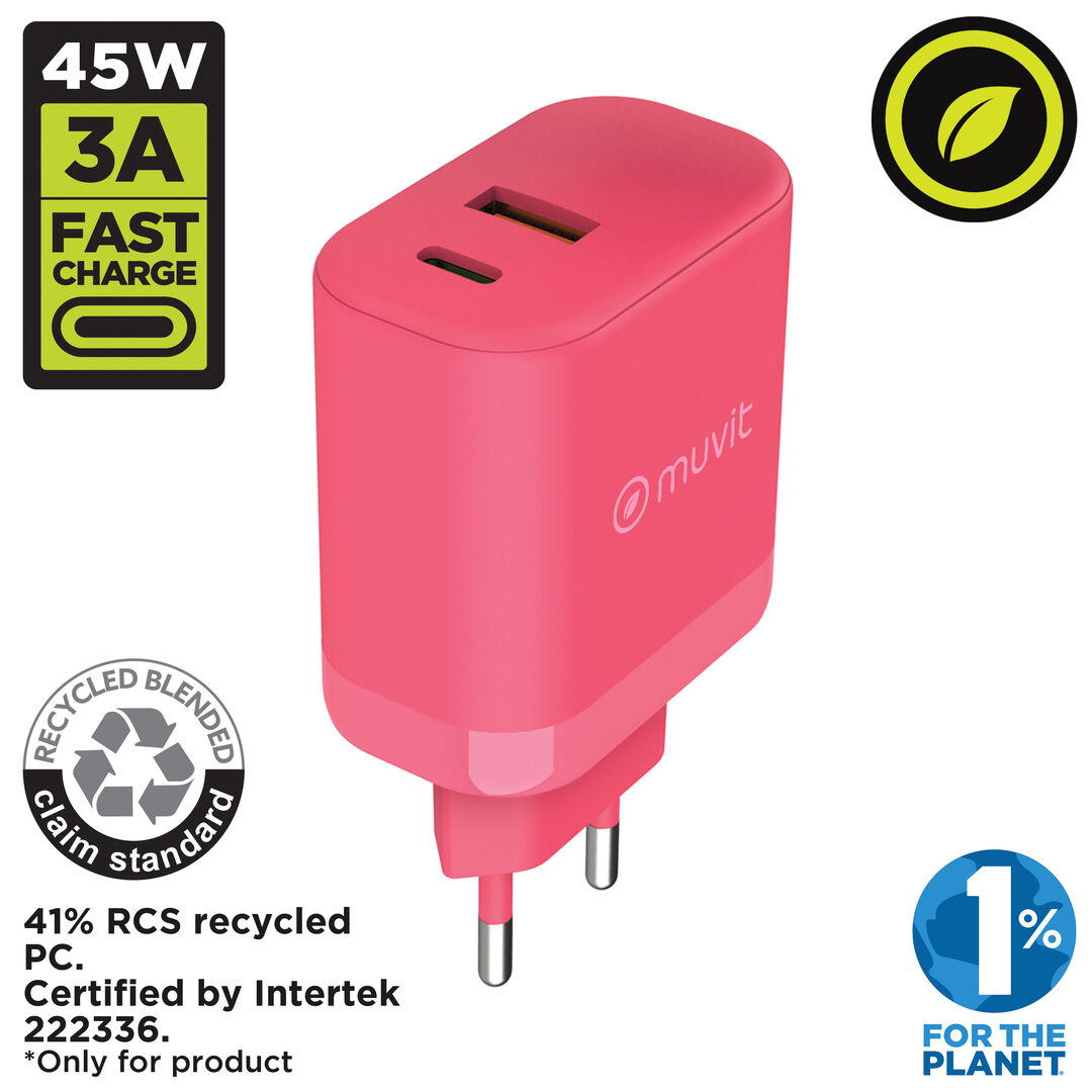 &iexcl;En casa, la oficina o donde lo puedas conectar, carga tus dispositivos y contribuye a cuidar el planeta!

Cargador de pared con clavija europea de un alegre color magenta. Dispone de 1 USB 18W + 1 Tipo C PD 45W de potencia para carga r&aacute;pida y est&aacute; fabricado con materiales de origen certificado RCS - RECYCLED CLAIM STANDARD y 100% reciclable. (cable no incluido).

En muvit for change nos comprometemos a donar el 1% de los ingresos para el planeta*.