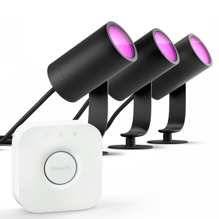 <p>Foco Orientable Pincho&nbsp;Lily Philips Hue White&nbsp;&amp; Color Inicio.</p>
<p>Bridge NO&nbsp;incluido.</p>
<p>Dimmer Switch NO incluido.</p>
<p>Solo tienes que conectarlos para disfrutar de los 16 millones de colores para mejorar la belleza de tu jard&iacute;n o crear cualquier ambiente que desees. La unidad b&aacute;sica proporciona 3 puntos de luz, todos los cables y la fuente de alimentaci&oacute;n que necesitas para empezar.</p>
<ul style="list-style-type: circle;">
<li><strong>Casquillo:</strong>&nbsp;Integrado.</li>
<li><strong>Voltaje (V):&nbsp;</strong>230V</li>
<li><strong>Consumo (W):</strong>&nbsp;3x8W</li>
<li><strong>Luminosidad (LM):</strong>&nbsp;3&times;640 lm a 4000&nbsp;K</li>
<li><strong>Horas duraci&oacute;n:&nbsp;</strong>25.000</li>
<li><strong>Di&aacute;metro (mm):</strong>&nbsp;192</li>
<li><strong>Ancho (mm):</strong>&nbsp;84</li>
<li><strong>Longitud (mm):</strong>&nbsp;70</li>
<li><strong>Regulable:</strong>&nbsp;SI</li>
<li><strong>Cambio de Color:</strong>&nbsp;SI</li>
<li><strong>Mando Dimmer Switch incluido:</strong>&nbsp;NO</li>
<li><strong>Driver Incluido:</strong>&nbsp;SI</li>
<li><strong>Protecci&oacute;n IP:</strong>&nbsp;IP65</li>
</ul>