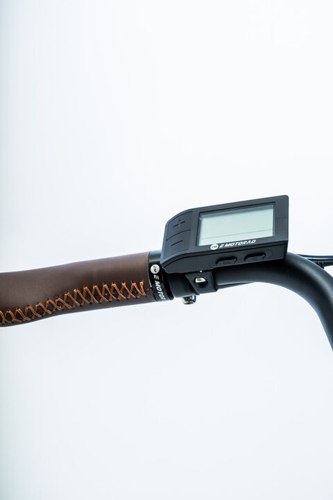 Plymouth es tu bicicleta el&eacute;ctrica de confianza que te encantar&aacute; con velocidad, agilidad y comodidad. El cuadro elegante pero pr&aacute;ctico la convierte en una bicicleta el&eacute;ctrica adecuada para los desplazamientos por la ciudad. Viaja por la ciudad en un d&iacute;a soleado o toma las carreteras costeras para dar un paseo refrescante.