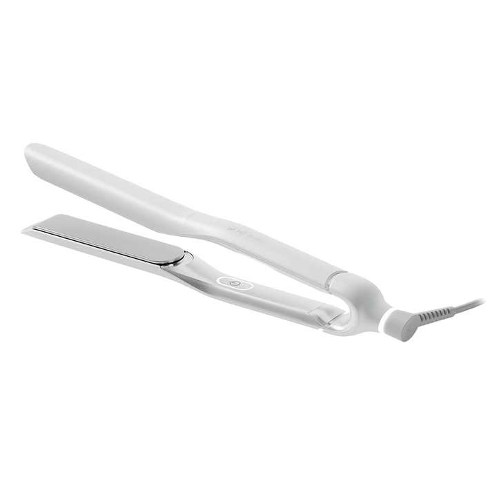 La ghd Sculpt Negra inaugura una nueva generaci&oacute;n de planchas de pelo gracias a su innovadora tecnolog&iacute;a de adaptaci&oacute;n inteligente al calor mediante inteligencia artificial. Aprende en tiempo real c&oacute;mo peinas tu cabello y ajusta autom&aacute;ticamente la temperatura para conseguir un alisado perfecto, ondas definidas o rizos con cero da&ntilde;o por calor