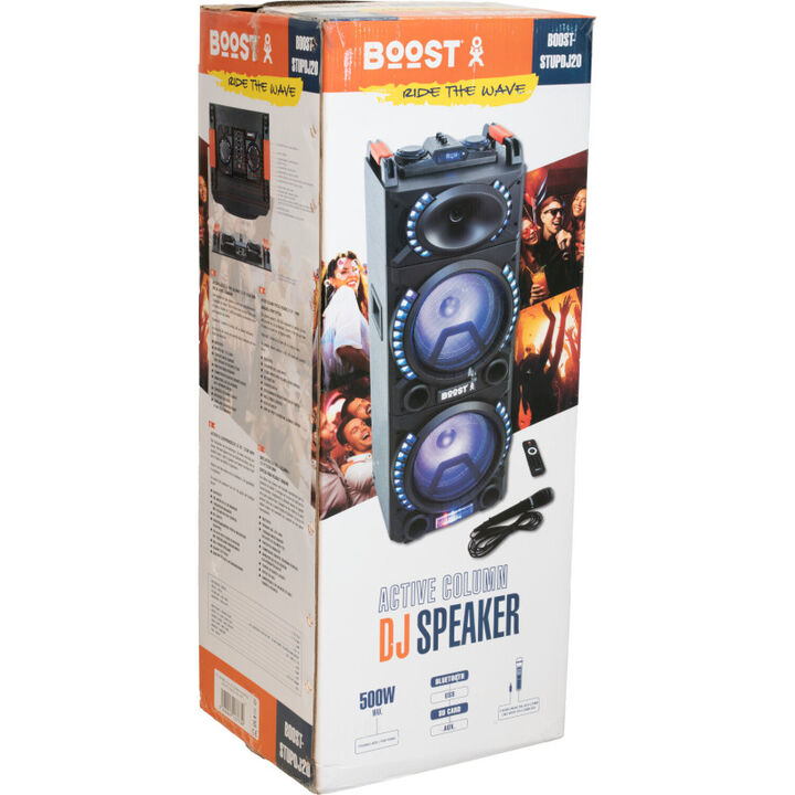 <p>El <strong>BOOST-STUPDJ20</strong> es un potente altavoz activo tipo columna dise&ntilde;ado para animar fiestas, eventos y sesiones de karaoke. Con una <strong>potencia m&aacute;xima de 500 W</strong>, ofrece un sonido potente y equilibrado gracias a su recinto ac&uacute;stico de madera, que proporciona unos graves profundos y una excelente calidad de audio.</p>