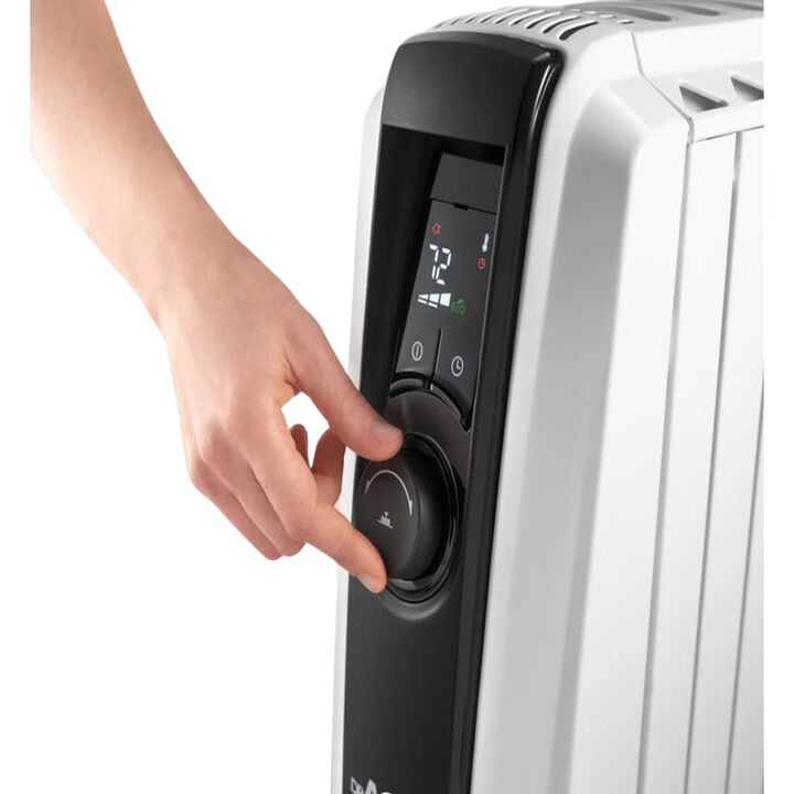 Los radiadores de aceite De'Longhi son la solución ideal para mantener una temperatura agradable en tu hogar durante los días más fríos del año. Este modelo, en particular, se destaca por su impresionante capacidad para proporcionar un calentamiento eficiente y prolongado. Los radiadores de aceite De'Longhi son la solución ideal para mantener una temperatura agradable en tu hogar durante los días más fríos del año. Este modelo, en particular, se destaca por su impresionante capacidad para proporcionar un calentamiento eficiente y prolongado.