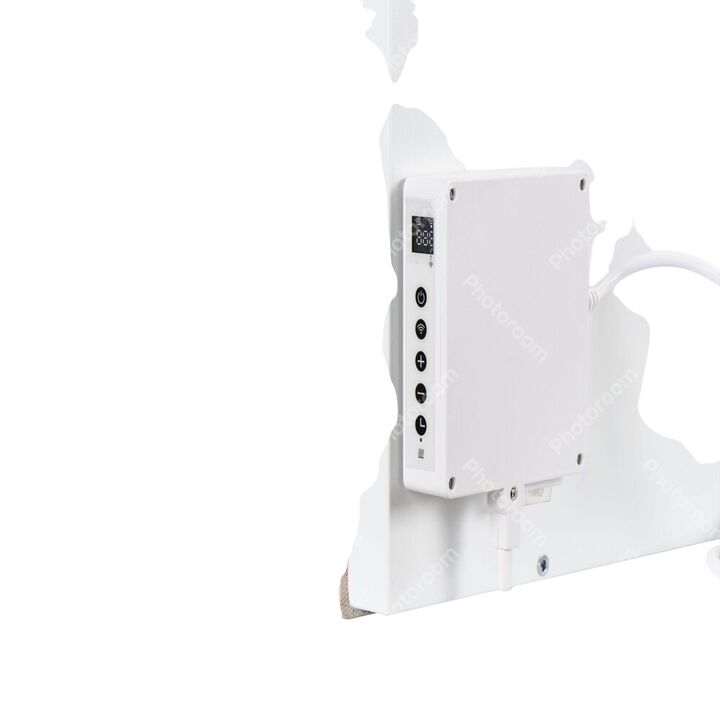 El emisor térmico Marbly A1000 de Pur Line acabado imitación mármol combina diseño elegante y tecnología avanzada para proporcionar una calefacción eficiente y decorativa. Su panel frontal de piedra sinterizada no solo aporta un aspecto sofisticado similar al mármol natural, sino que además actúa como acumulador térmico, reteniendo el calor y liberándolo de forma gradual. Gracias a su sistema de emisión por convección y radiación, garantiza un reparto homogéneo de la temperatura en estancias de hasta 8 m², ofreciendo confort continuo y estable. I