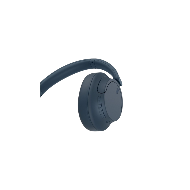 Los auriculares Sony WH-CH720N permiten vivir una experiencia de escucha envolvente y natural gracias al procesador integrado V1 y a Digital Sound Enhancement Engine (DSEE), que crean un sonido de alta calidad tal y como lo concibió el artista. Reproducen el sonido con la mínima distorsión, de modo que tanto las bajas como las altas frecuencias están bien equilibradas, con voces nítidas y naturales. El resultado es un sonido fiel a la grabación original.