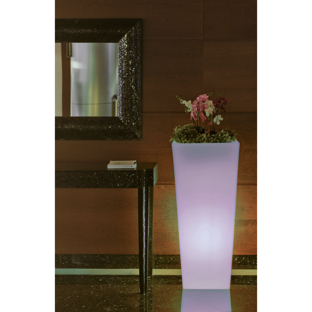 Macetero Melisa 40 Solar & Bater&iacute;a Luz RGBWW