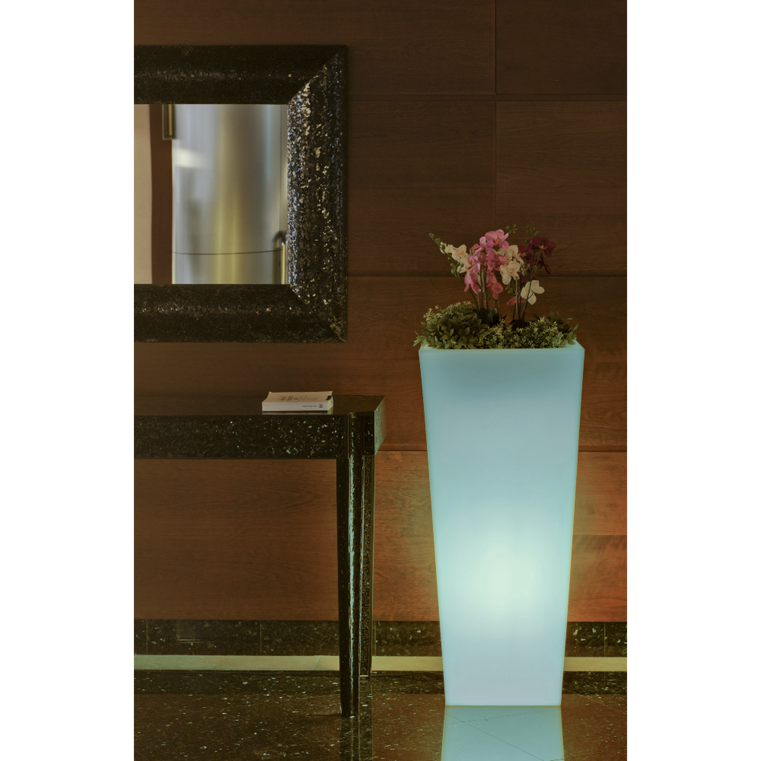 Macetero Melisa 40 Solar & Bater&iacute;a Luz RGBWW