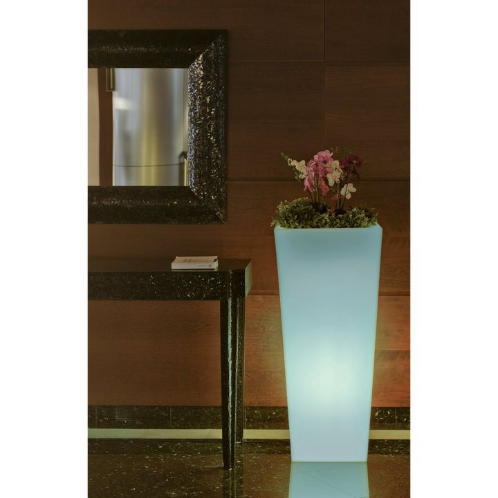 Macetero Melisa 40 Solar & Bater&iacute;a Luz RGBWW