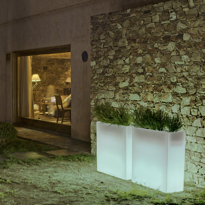 Jardinera Junco 80 Solar & Bater&iacute;a Luz RGBWW