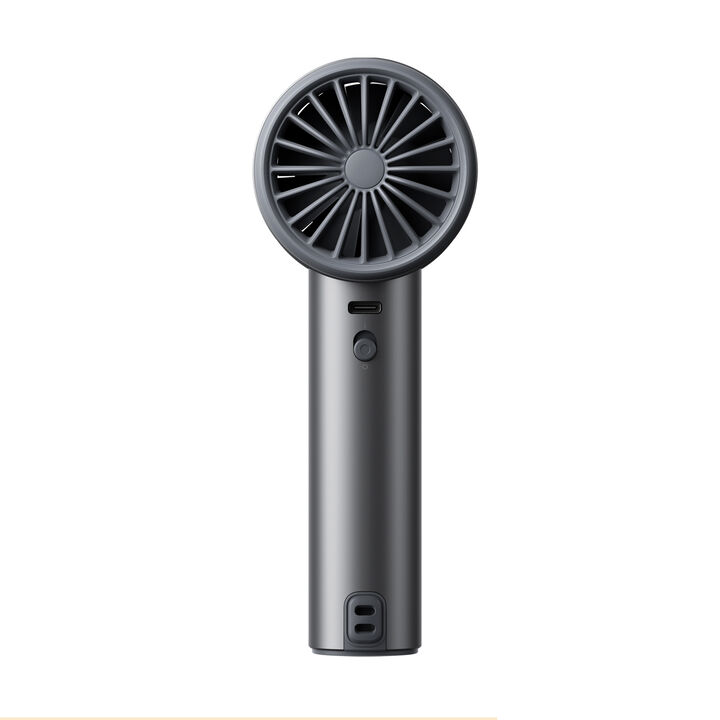 &iexcl;Vence el calor con el Ventilador Port&aacute;til de Alta Potencia JISULIFE FA53 Pro 1S! Este potente y elegante dispositivo combina un dise&ntilde;o moderno y port&aacute;til con una tecnolog&iacute;a de vanguardia para ofrecerte un alivio instant&aacute;neo y duradero. Fabricado con un cuerpo de aleaci&oacute;n de aluminio, es robusto pero ligero, lo que lo hace perfecto para llevarlo contigo a la oficina, de viaje o a tus actividades al aire libre.