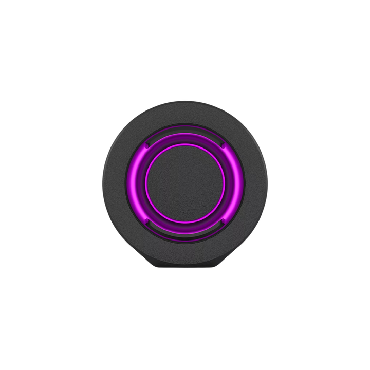 <p>Anima tu día con graves potentes e iluminación dinámica dondequiera que vayas. Lleva la música a cualquier lugar durante más tiempo gracias a su diseño resistente al agua y al polvo, además de una mayor duración de batería. Incluso puedes conectar un micrófono para cantar karaoke en cualquier lugar.</p>