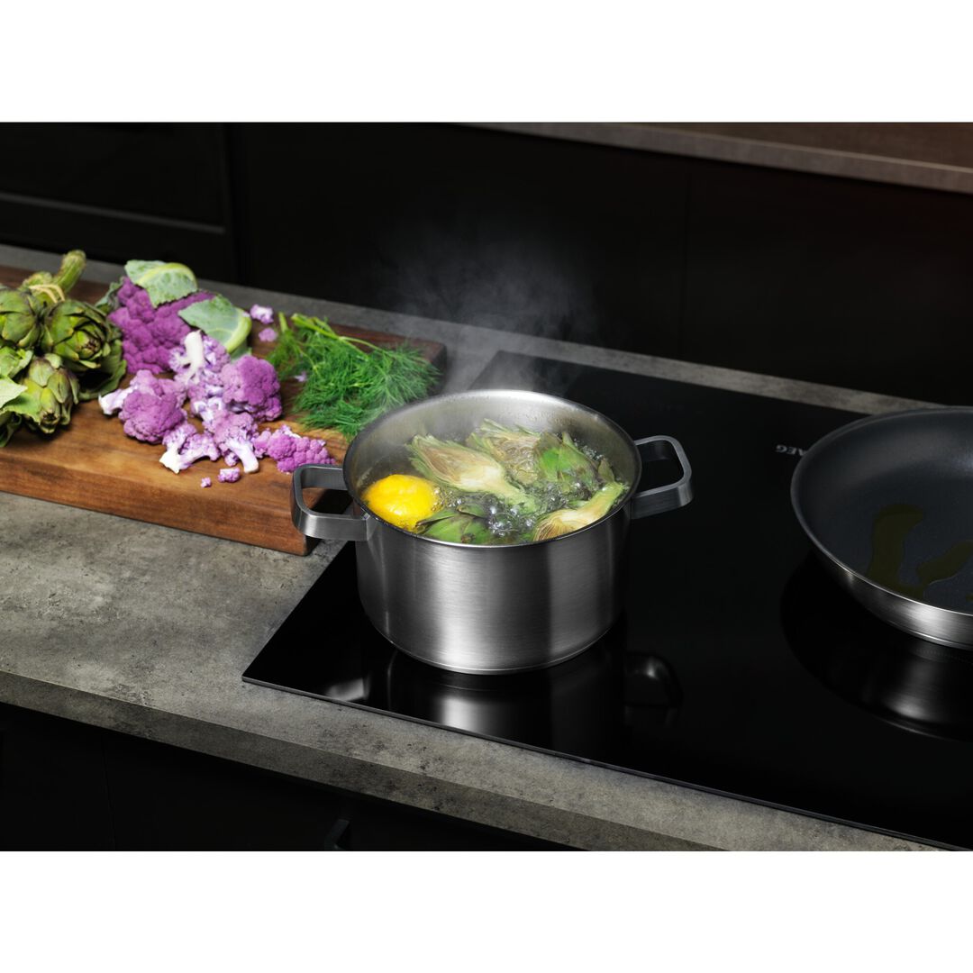 Placa de inducci&oacute;n AEG I64KV301CB de 4 zonas y 60 cm