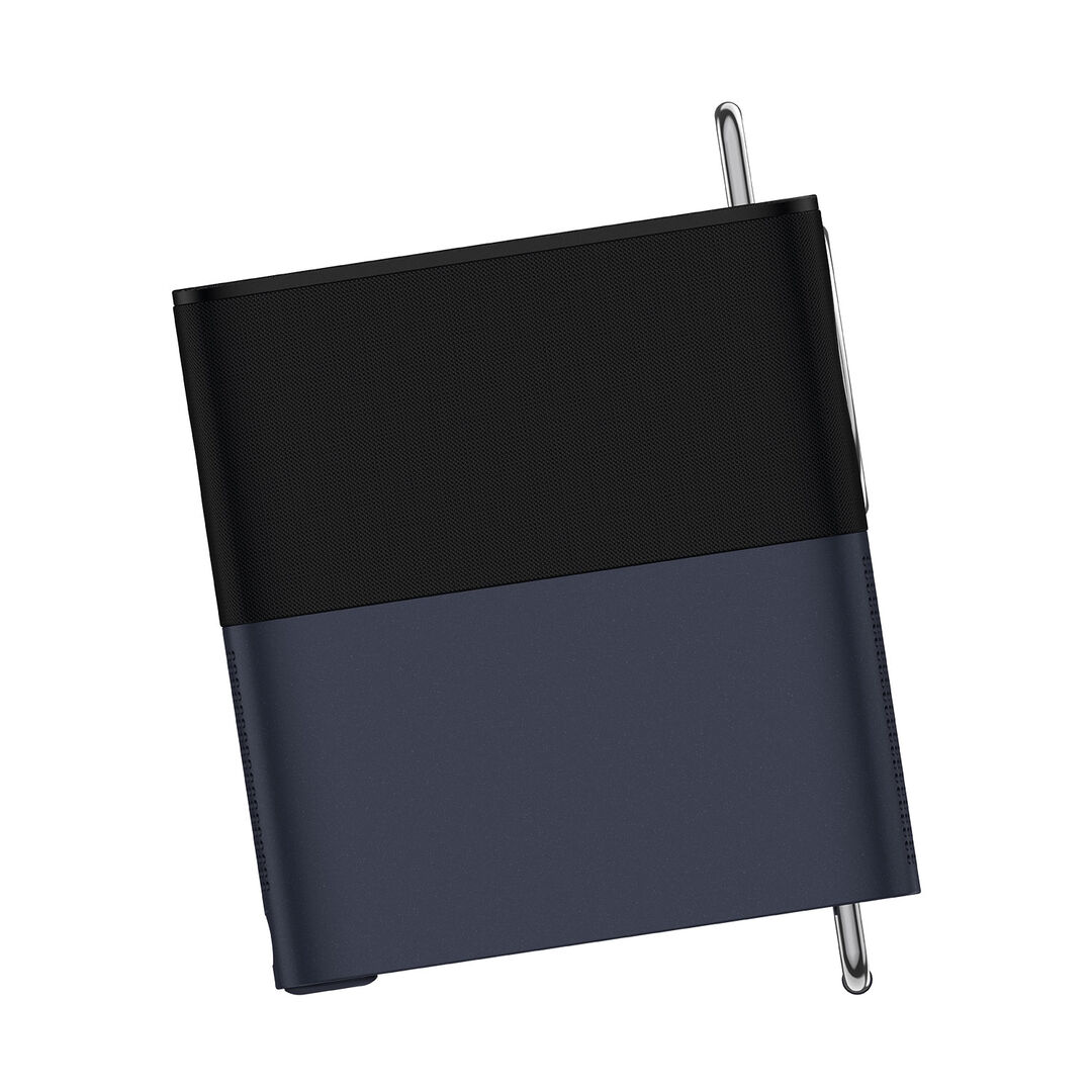 Transforma cualquier espacio en un espectacular cine en casa con el TCL Projector A1s. Con 600 ISO Lumens de brillo y resolución 1080p FHD, disfruta de imágenes claras, brillantes y vibrantes de hasta 150"", perfectas para noches de película, gaming o clases en línea en ambientes con poca luz.

Entretenimiento sin límites
Gracias a Google TV y certificación Netflix, accede a más de 10,000 apps como Amazon Prime Video, YouTube, Disney+ y Google Play, con contenido ilimitado a tu alcance y una experiencia de visualización excepcional.

Sonido inmersivo y potente
Siente cada detalle con los altavoces duales de 8W, diseñados para ofrecer un audio cristalino y envolvente, ideal para películas, series y videojuegos.

Diseño portátil e inteligente
Lleva tu entretenimiento a cualquier lugar con su ligero cuerpo de 2.57 kg y mango VersaGrip que funciona también como soporte ajustable en ángulo de 15°. Además, su modo Bluetooth permite usarlo como bocina con luces pulsantes al ritmo de la música.

Tecnología de proyección inteligente

Auto Focus: enfoque automático para imágenes nítidas al instante.

Auto Keystone & Screen-In: ajuste de imagen automático para siempre proyectar de forma perfecta.

Detección de obstáculos: seguridad y comodidad sin interrupciones.

Conectividad completa
Compatible con Wi-Fi 2.4/5G, Bluetooth 5.1, HDMI 2.1, USB 2.0 y salida de audio de 3.5mm. Soporta interacción multi-pantalla vía Chromecast y AirPlay.

Dimensiones y potencia
Compacto y elegante (191.3 × 128.1 × 263.6 mm), con consumo eficiente de 120W, proyector silencioso (≤30dB) y resistente.

Con el TCL Projector A1s, cada película, juego y presentación se convierte en una experiencia realista, envolvente y memorable.