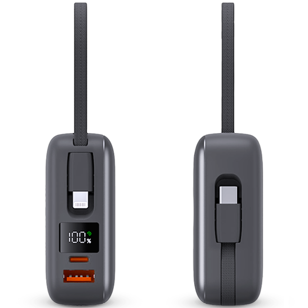 La power bank KSIX de 20.000 mAh es la opci&oacute;n ideal para aquellos que necesitan una carga potente y eficiente en cualquier momento. Con una potencia de salida de hasta 22,5 W y compatibilidad con la tecnolog&iacute;a de carga r&aacute;pida Power Delivery 3.0, garantiza una carga veloz y segura para smartphones, tablets y otros dispositivos. Su dise&ntilde;o incorpora cables USB-C y Lightning integrados, eliminando la necesidad de llevar cables adicionales.