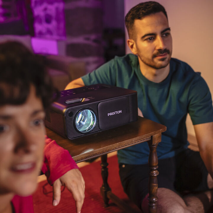 Disfruta de una mayor velocidad y calidad de conexi&oacute;n gracias al WiFi 5G del proyector Mir&oacute;. Adem&aacute;s, gracias a su funci&oacute;n de correcci&oacute;n de imagen &ldquo;Digital Keystone&rdquo; y a su modo decodificador 4K, podr&aacute;s ver tus contenidos favoritos con la m&aacute;xima calidad de imagen