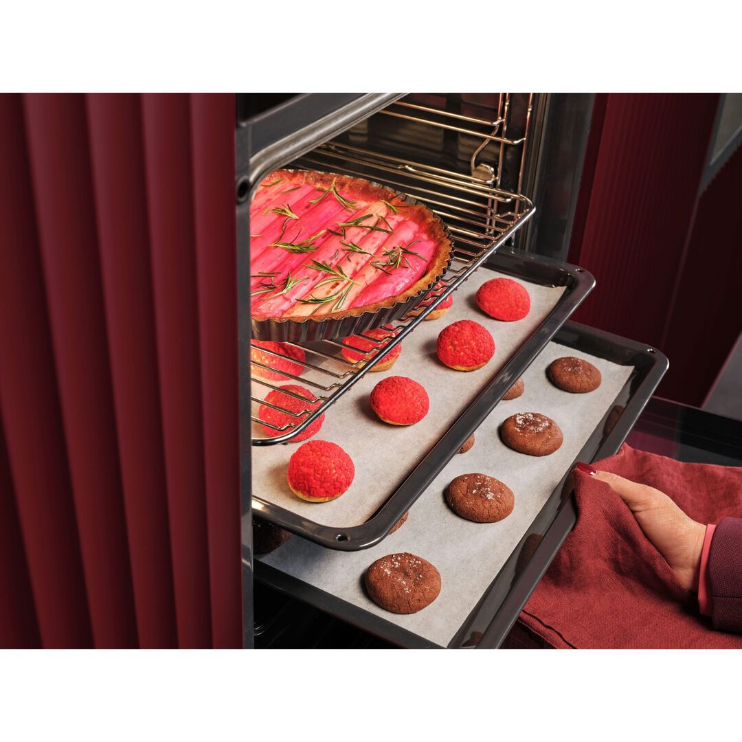 Horno multifunci&oacute;n AEG V5ABU20SK Negro de 72 litros con Aqua Clean Clase A+