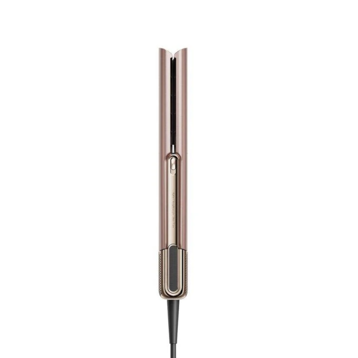 <p style='margin-top:0cm;margin-right:0cm;margin-bottom:8.0pt;margin-left:0cm;line-height:115%;font-size:16px;font-family:"Aptos",sans-serif;'><span style="font-size:13px;line-height:115%;">Plancha de Pelo Profesional Dreame AeroStraight Pro 160&ordm;C 7 Ajustes Secado y Alisado P&uacute;rpura.&nbsp;</span></p>
<p style='margin-top:0cm;margin-right:0cm;margin-bottom:8.0pt;margin-left:0cm;line-height:115%;font-size:16px;font-family:"Aptos",sans-serif;'><span style="font-size:13px;line-height:115%;">La <strong>Dreame AeroStraight Pro</strong> est&aacute; dise&ntilde;ada para quienes buscan resultados profesionales en casa o en el sal&oacute;n. Gracias a su <strong>tecnolog&iacute;a Airflow</strong>, permite alisar y secar el cabello simult&aacute;neamente, optimizando el tiempo de peinado y reduciendo la exposici&oacute;n al calor. Su motor de alta velocidad (120 000 rpm) y potencia de 1 500 W garantizan un flujo de aire constante y eficiente, logrando un acabado liso y brillante en menos tiempo.</span></p>